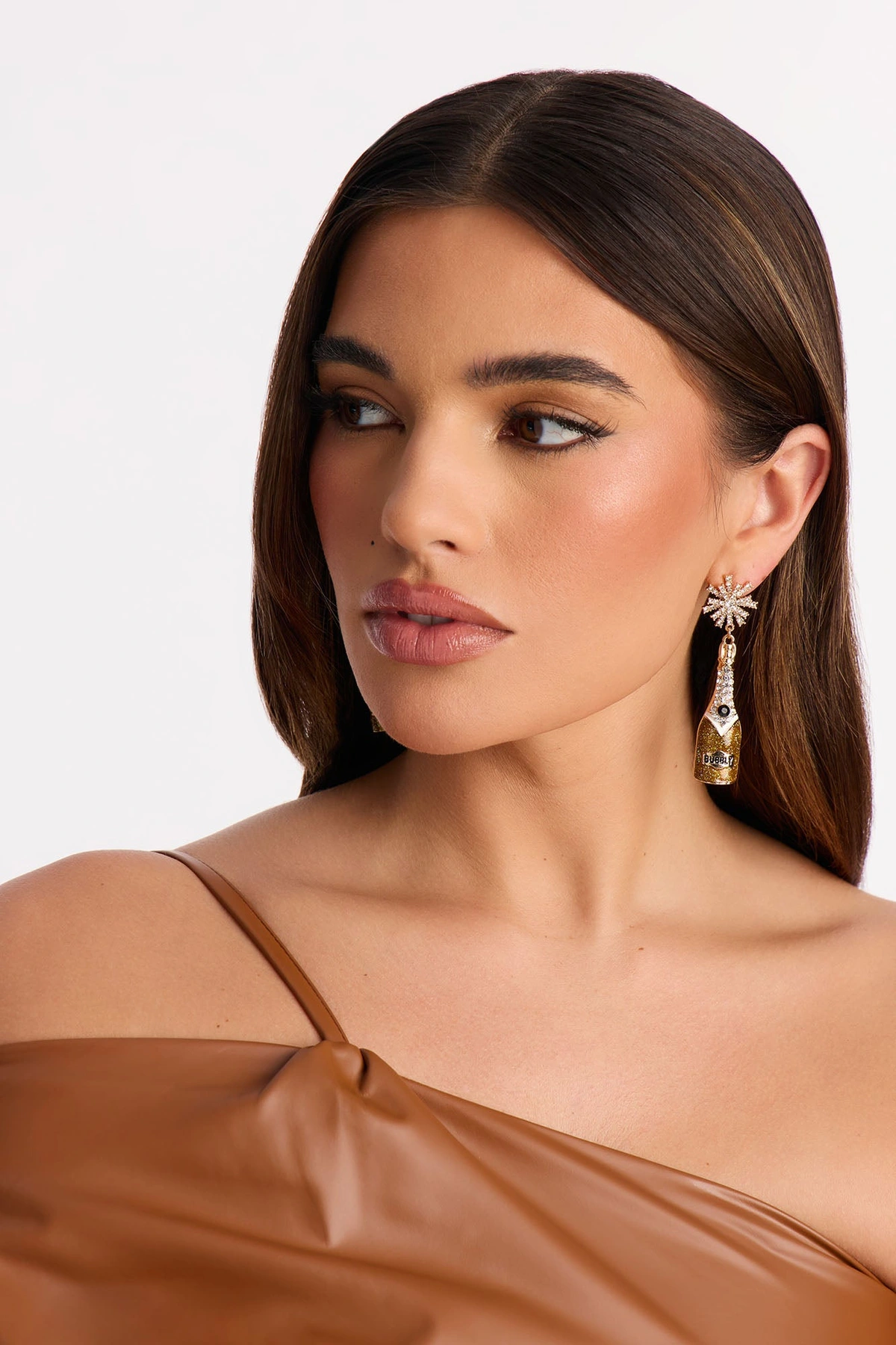Let's Have A Toast Drop Earrings - Gold — Dourado