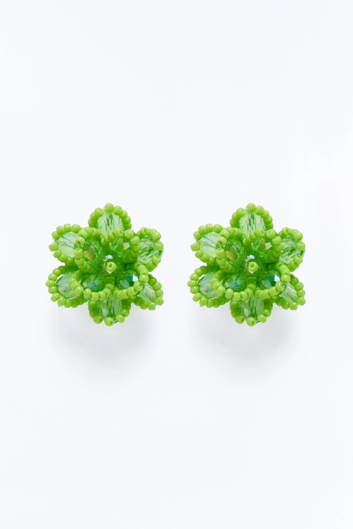 Rooted Magic Stud Earrings - Green — Verde
