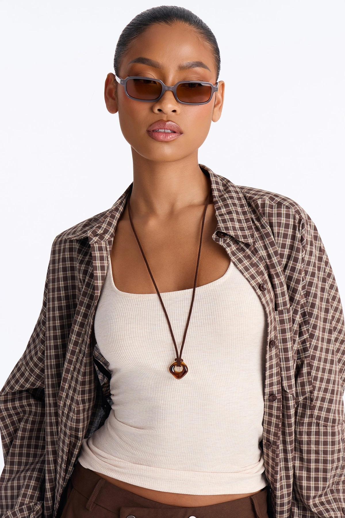 Sweet Wrangler Jeweled Layered Necklace - Brown — Castanho