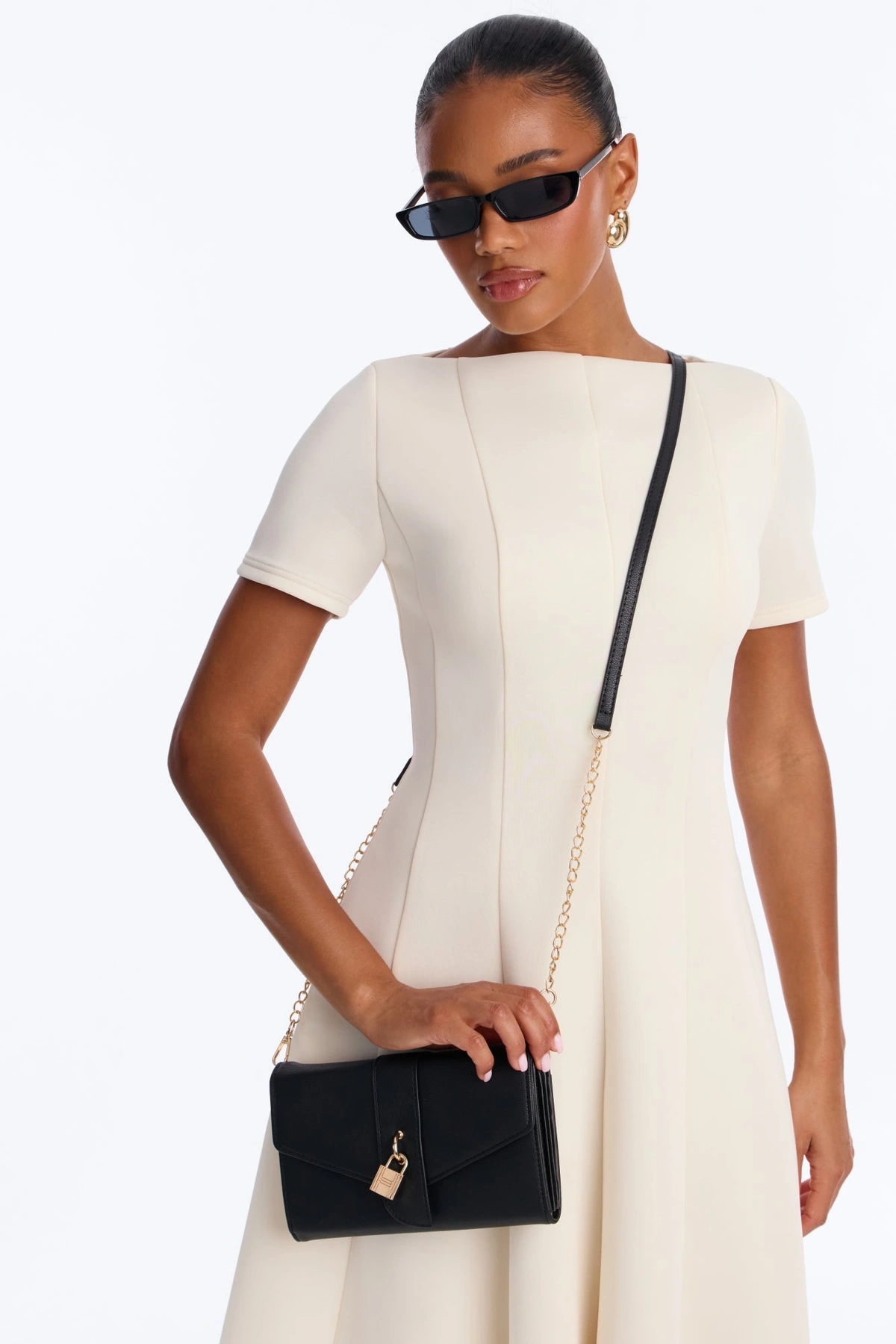 Keep It Locked Faux Leather Crossbody Bag - Black — Preto