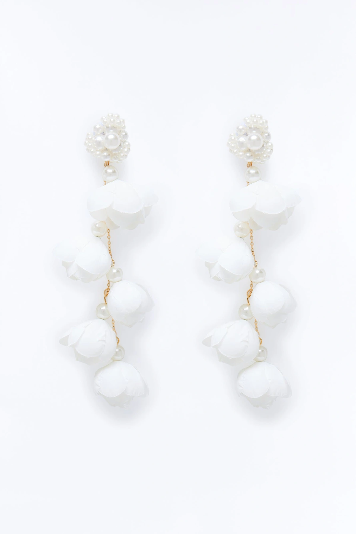 Petals And Pearls Drop Earrings - White — Branco