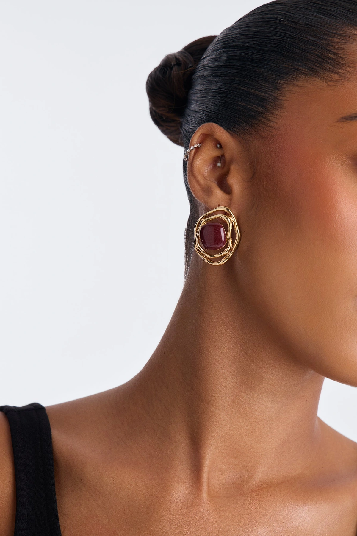Desert Mirage Stud Earring - Gold/Red — Dourado/Vermelho