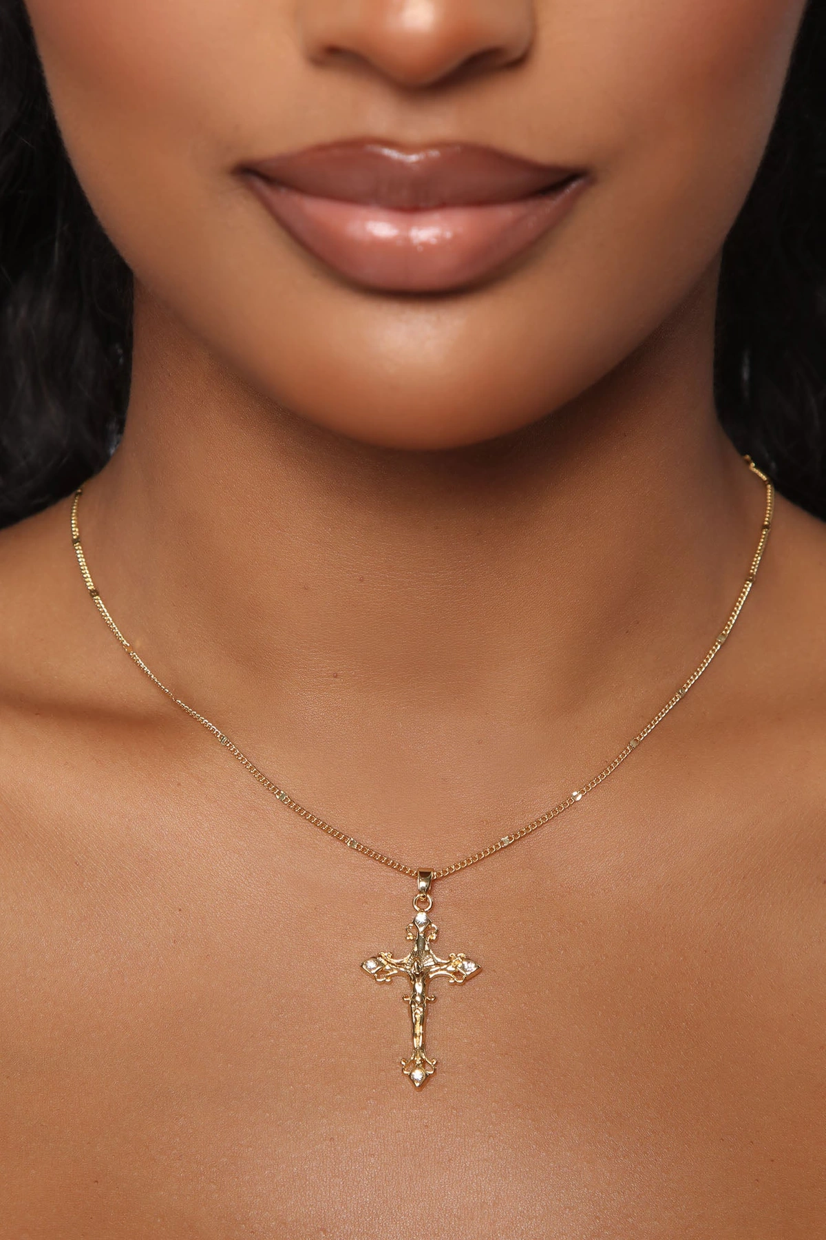 14K Gold Plated Cross Necklace - Gold — Dourado