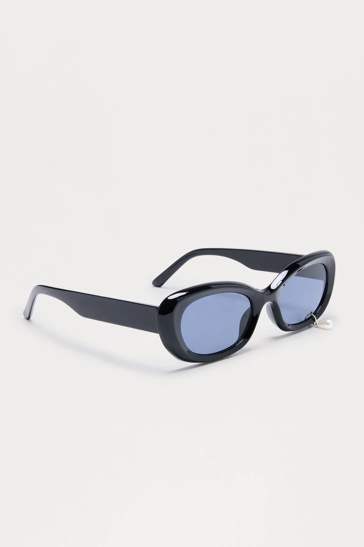 No Tears Sunglasses - Black — Preto