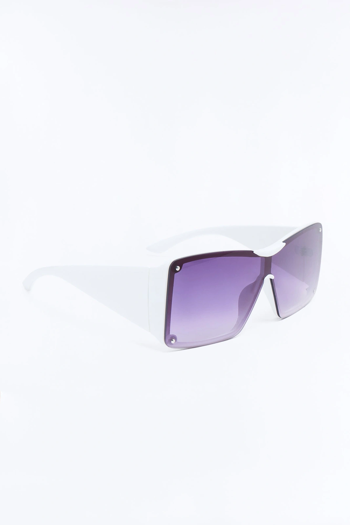 Leveled Up Sunglasses - White — Branco