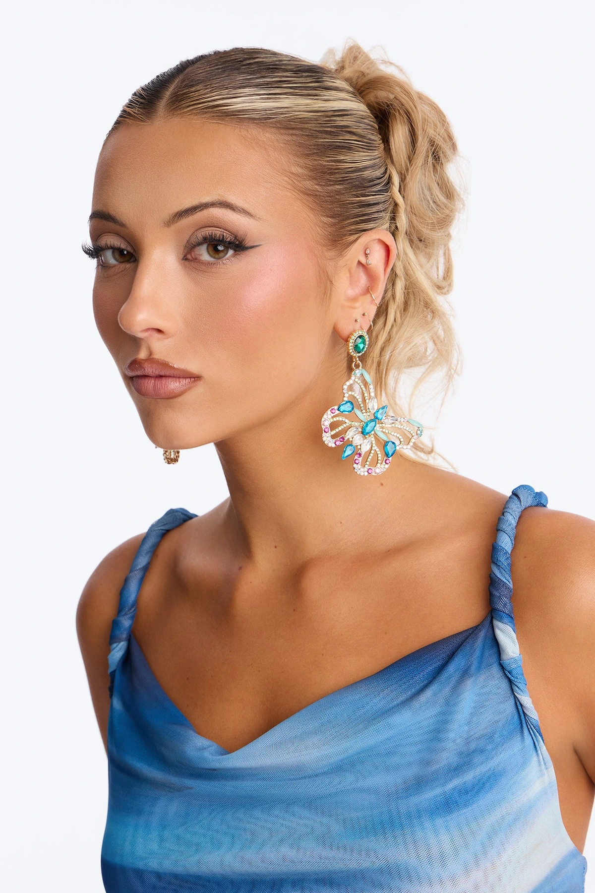 Calm Vibes Butterfly Rhinestone Drop Earrings - Blue/combo — Azul/combinação
