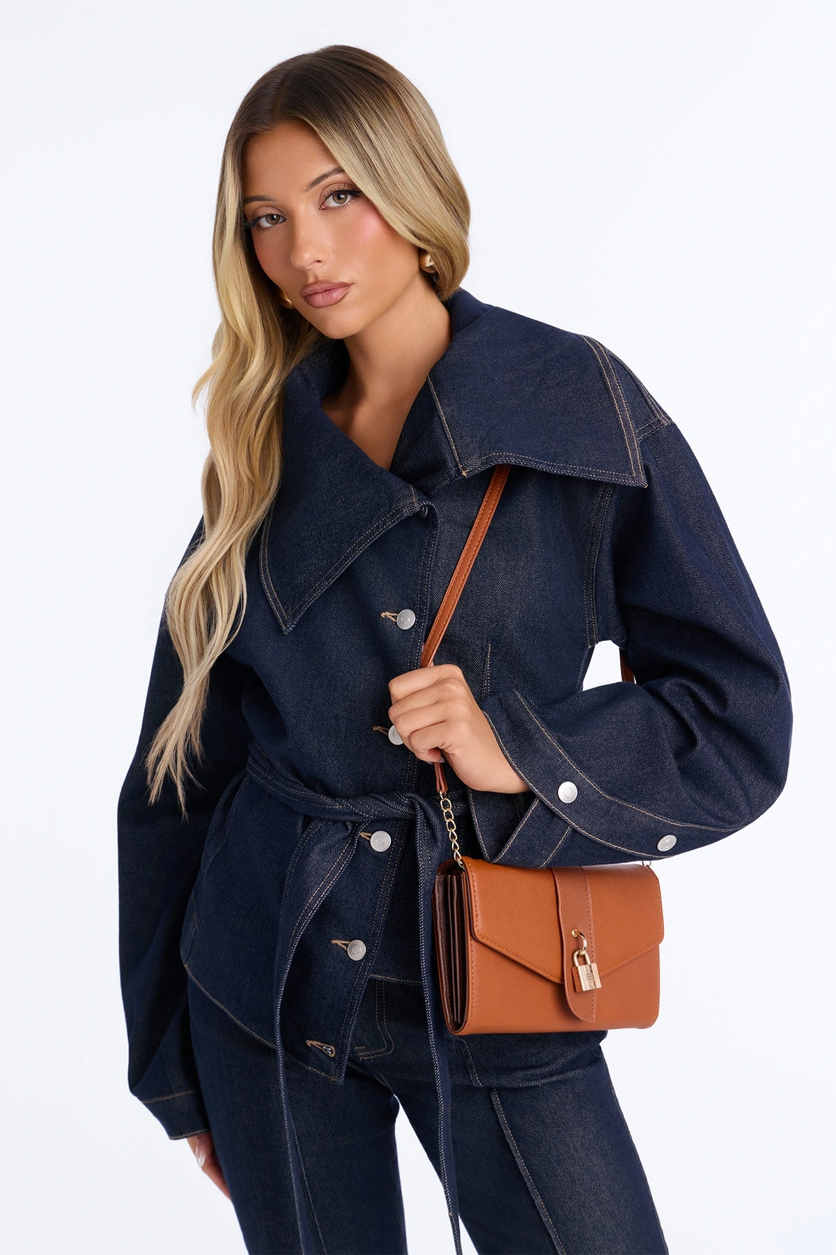 Keep It Locked Faux Leather Crossbody Bag - Brown — Castanho