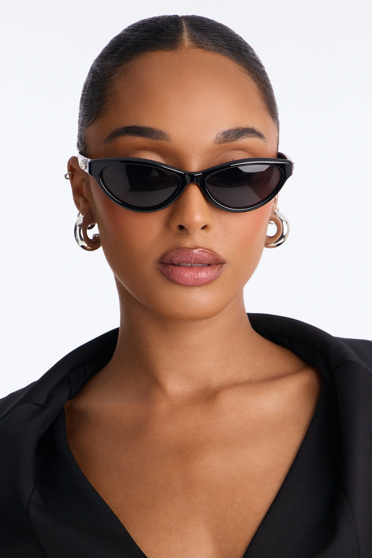Small Talk Sunglasses - Black — Preto