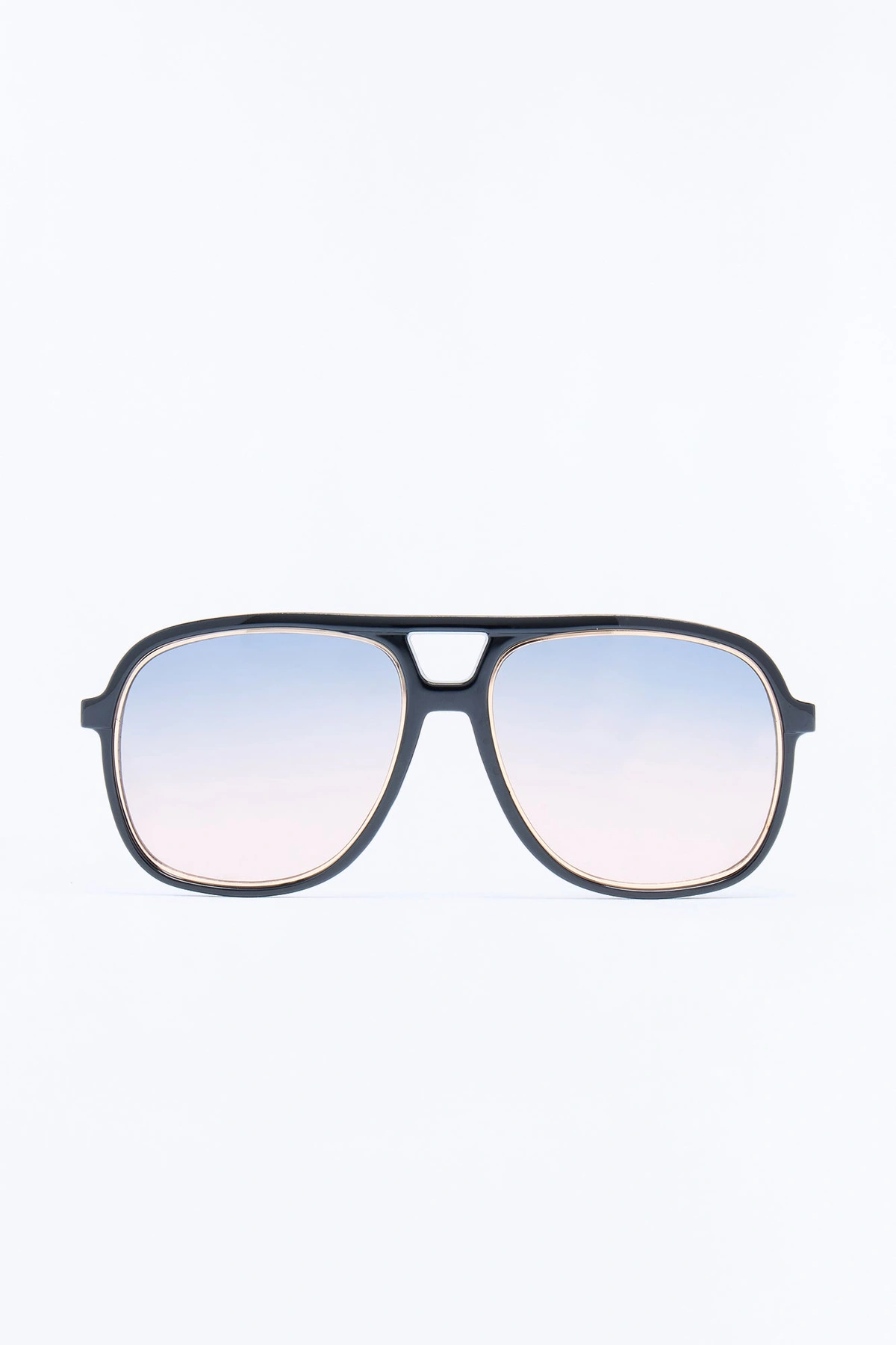 Shine On And On Sunglasses - Black — Preto