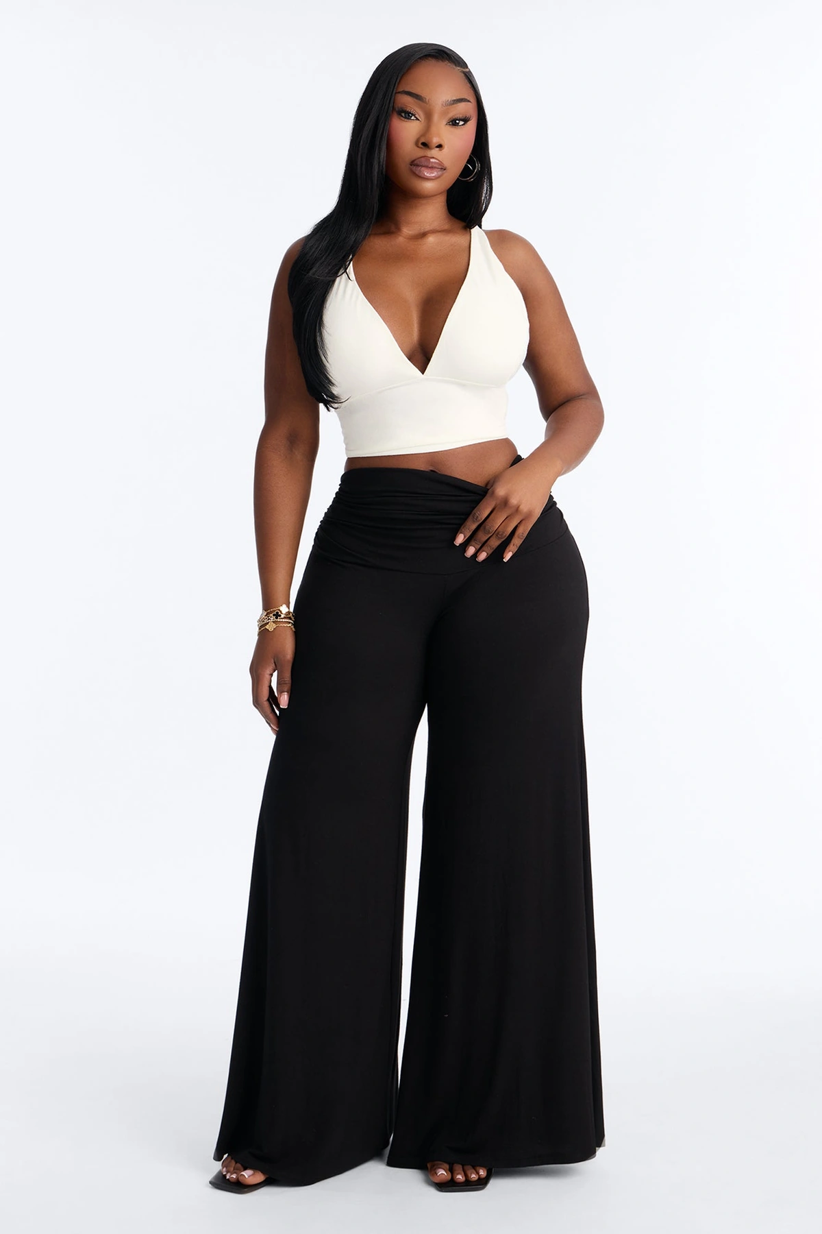 Raquelle Ruched Wide Leg Pant - Black — Preto