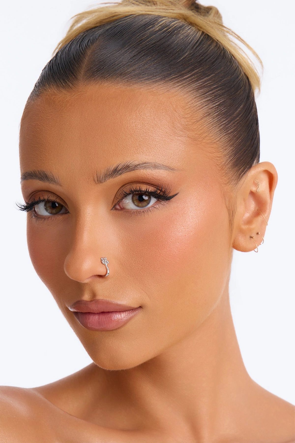 Bella Flor Faux Nose Ring - Silver — Prateado