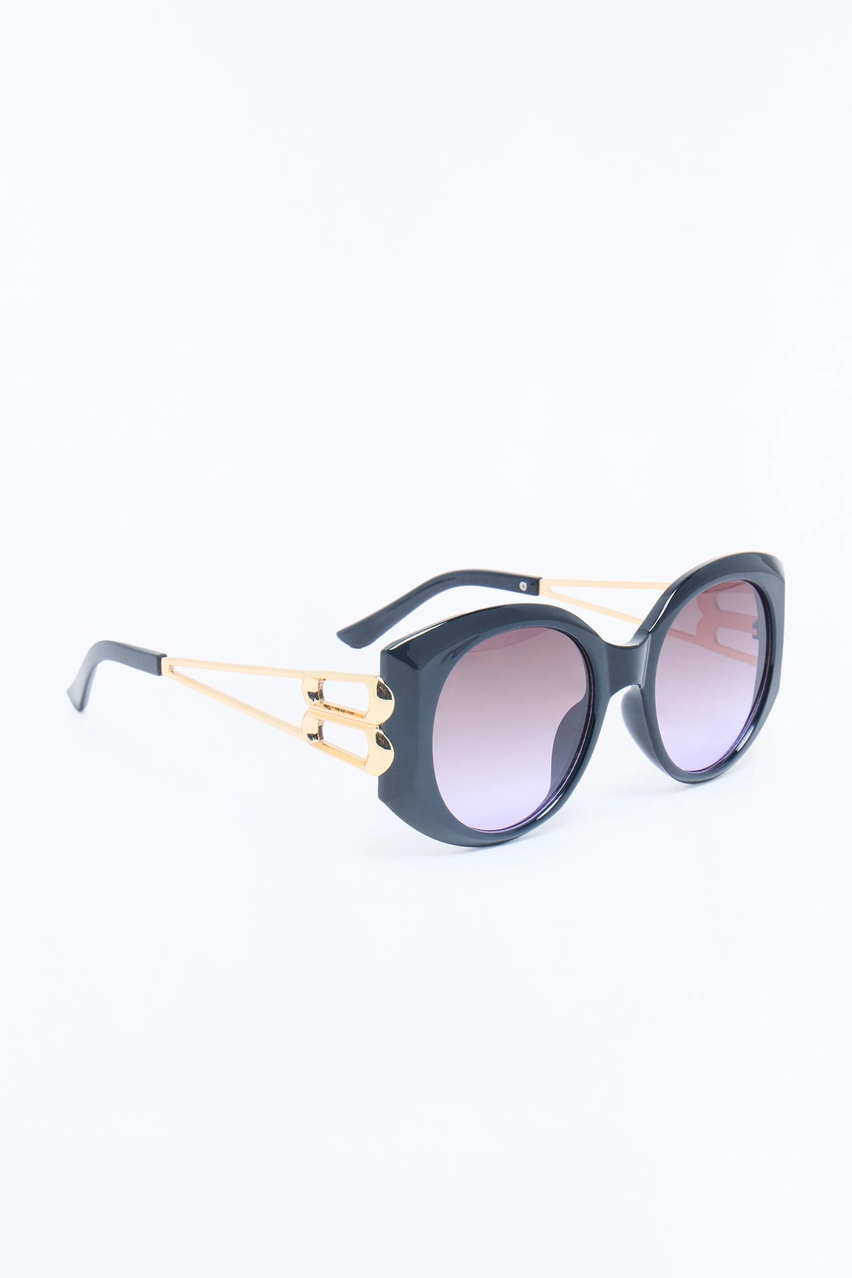 At Ease Sunglasses - Black — Preto