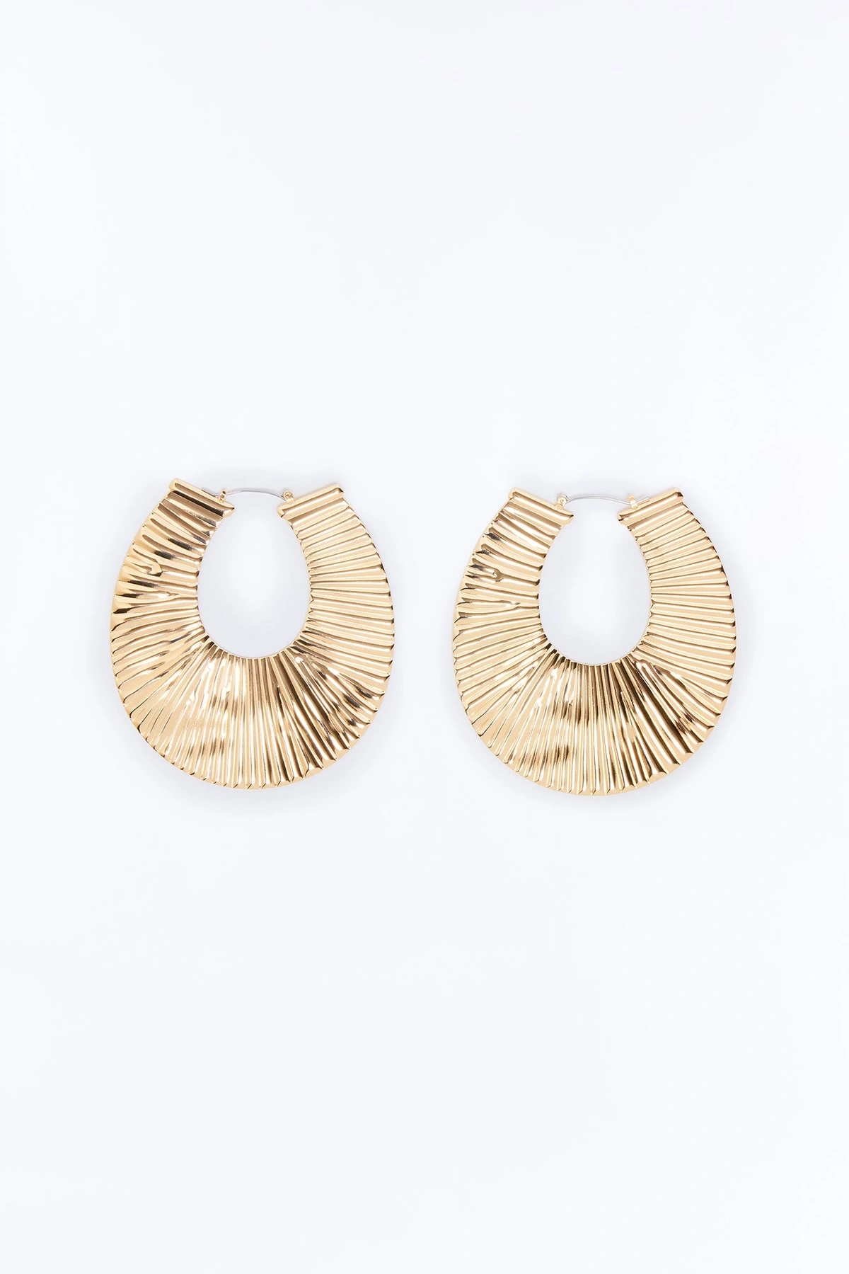 Sleek Hoop Earrings - Gold — Dourado