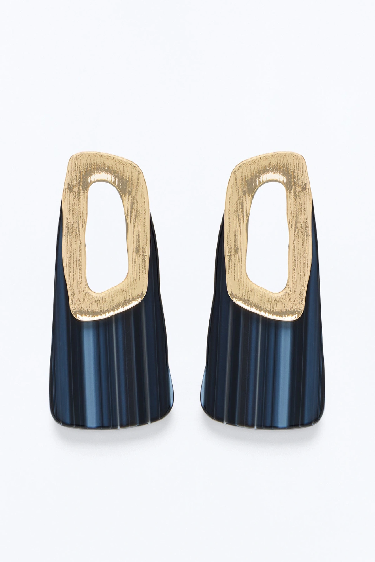 Tempted Feeling Drop Earrings - Black/Gold — Preto/Dourado