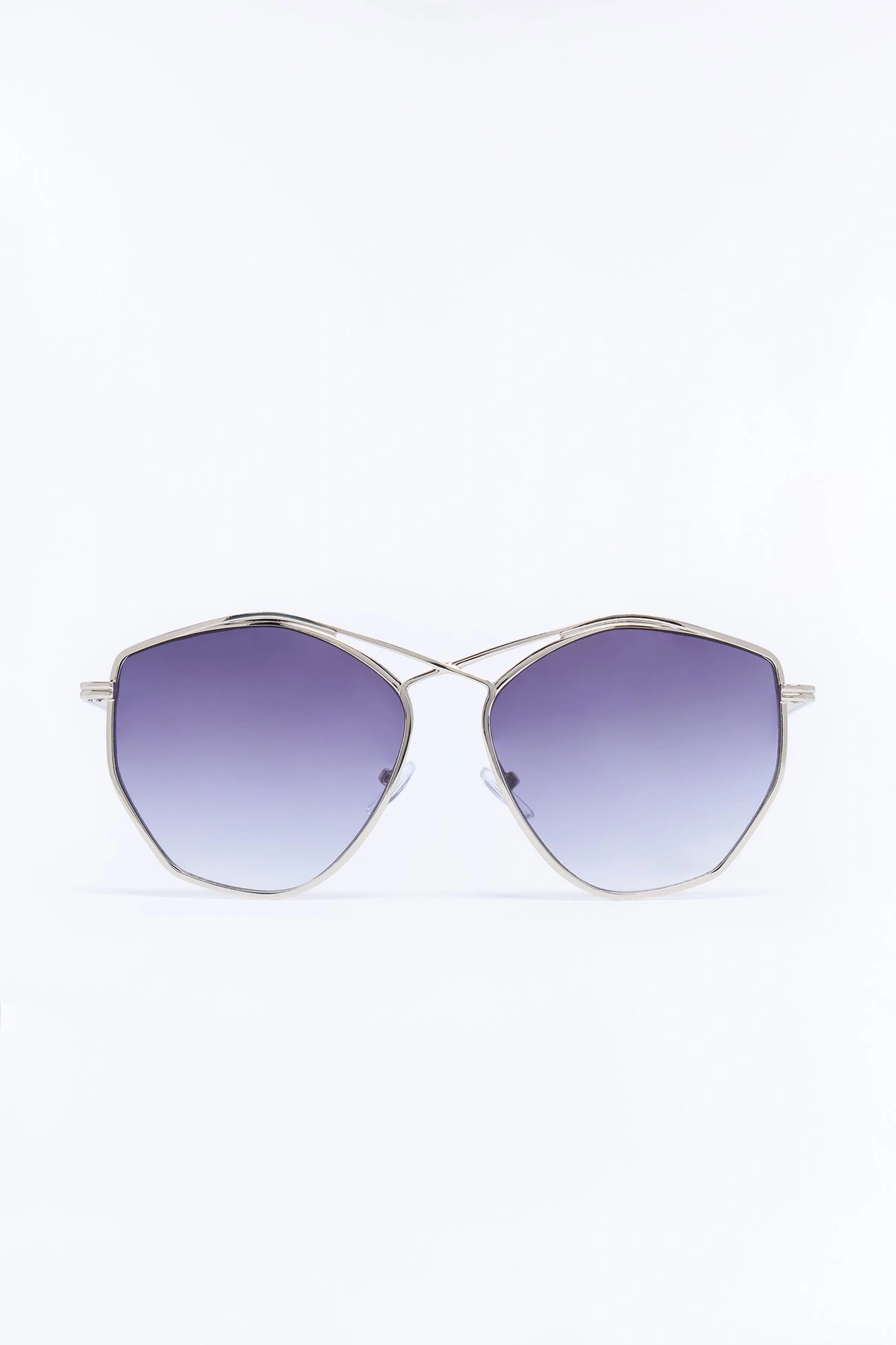 I'll Make It Sunglasses - Silver/Black — Prateado/Preto