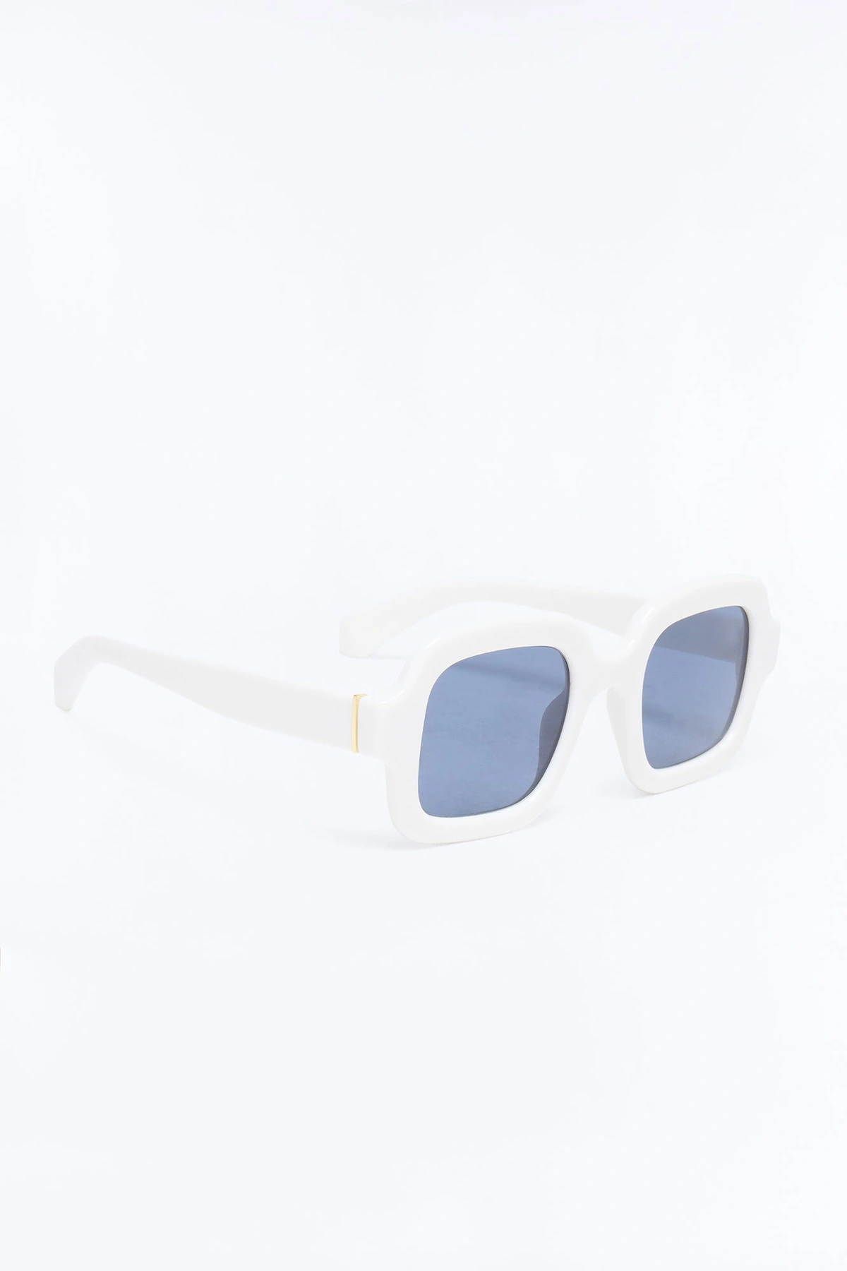 Got What I Want Sunglasses - White — Branco