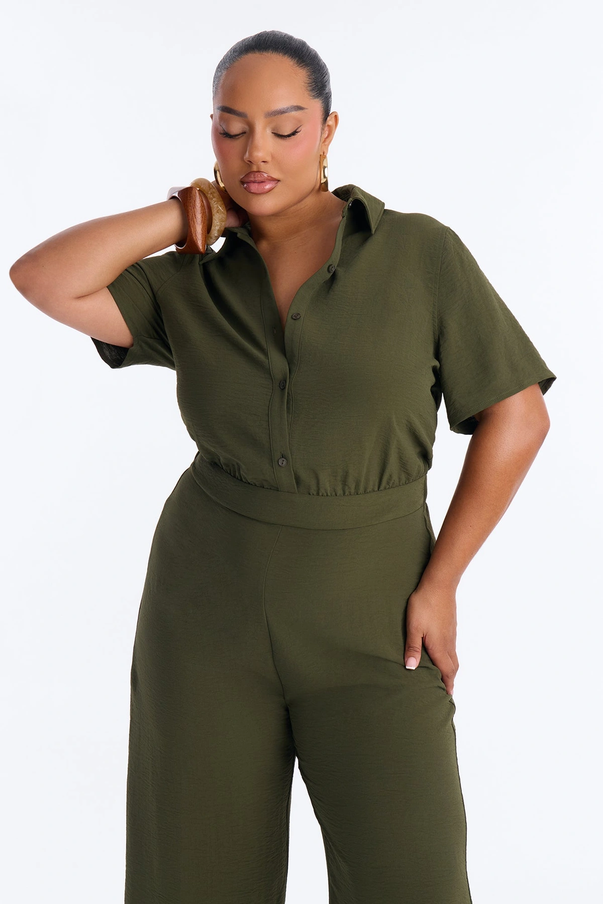 Makenzie Short Sleeve Jumpsuit - Olive — Verde-azeitona