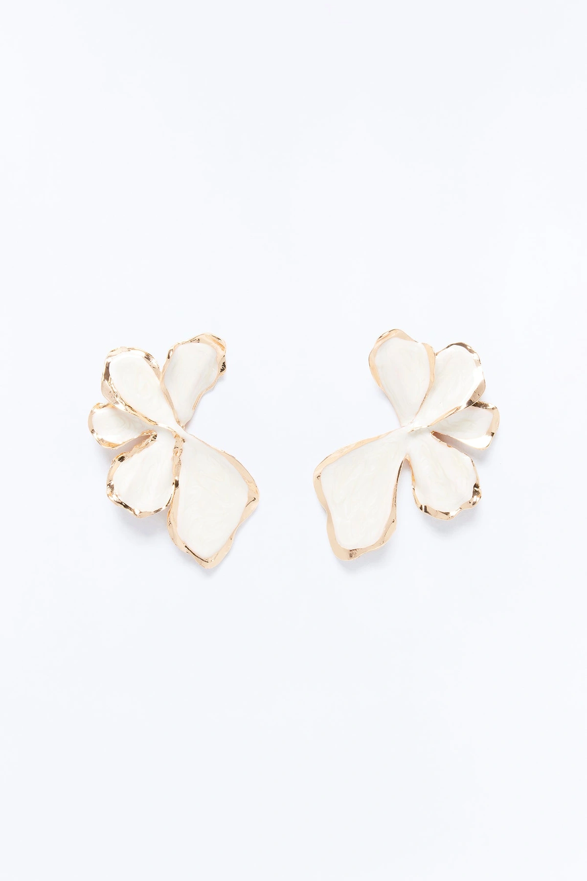 Garden Elegance Drop Earrings - White — Branco