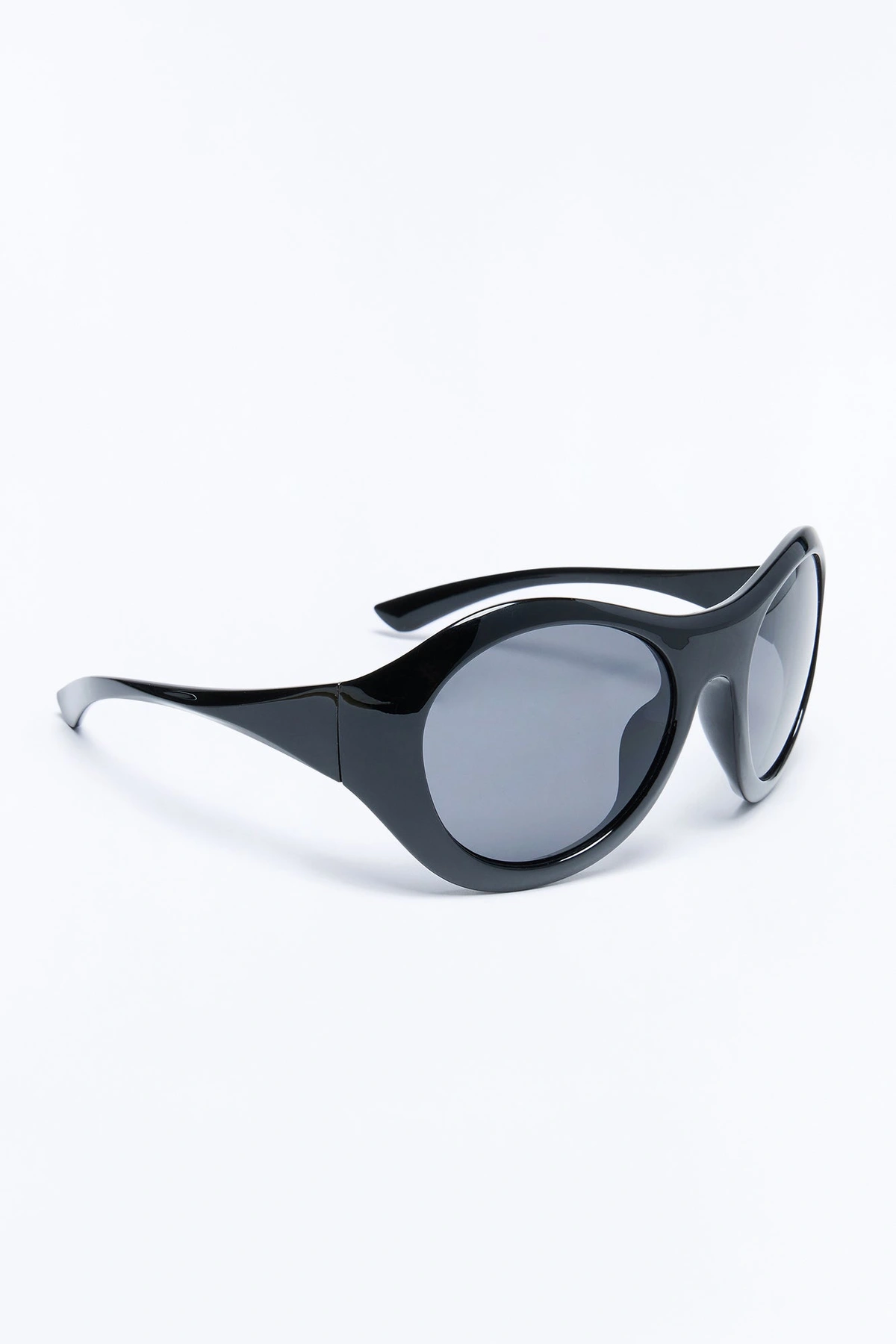 Bugged Out Sunglasses - Black — Preto