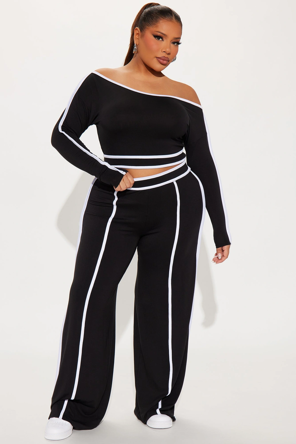Sporty Moment Pant Set - Black — Preto