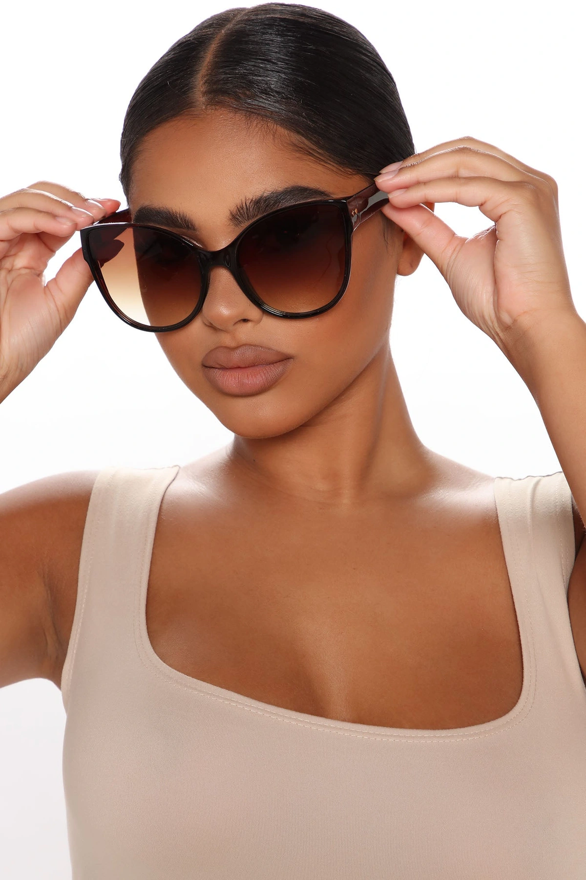 Not Worried Cat Eye Sunglasses - Brown — Castanho