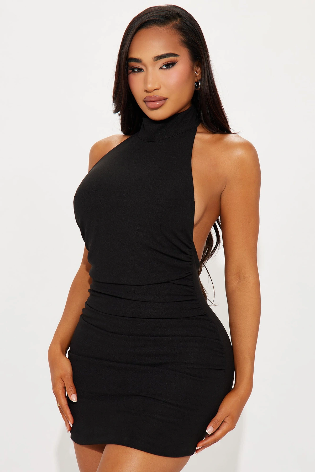 Allison Ruched Mini Dress - Black — Preto