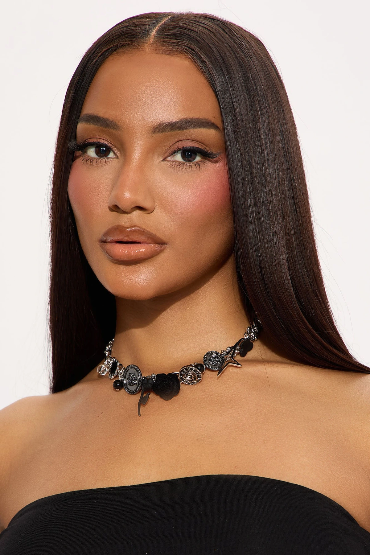 Dark Feminine Choker Necklace - Silver/Black — Prateado/Preto