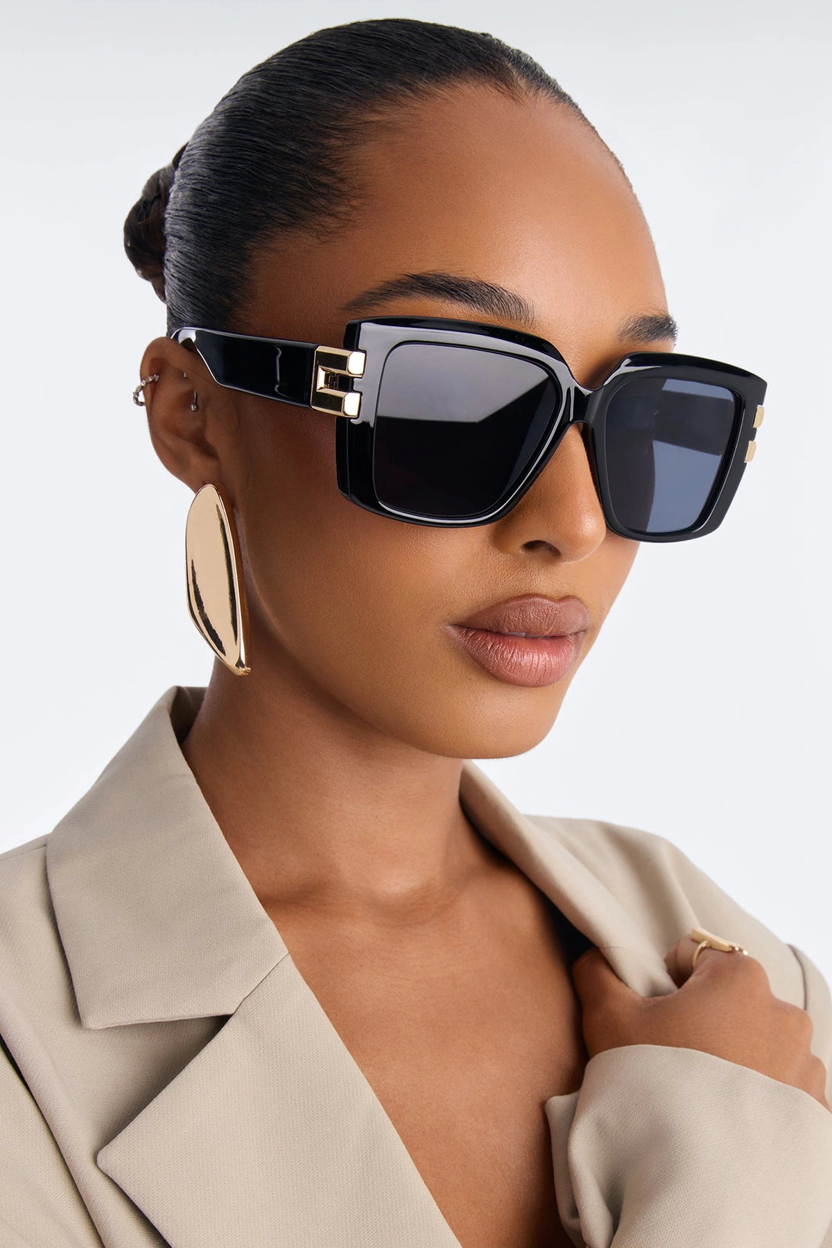 Already Forgotten Sunglasses - Black — Preto