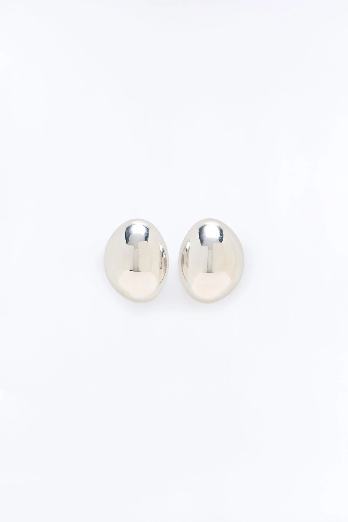 Solid Touch Stud Earrings - Silver — Prateado