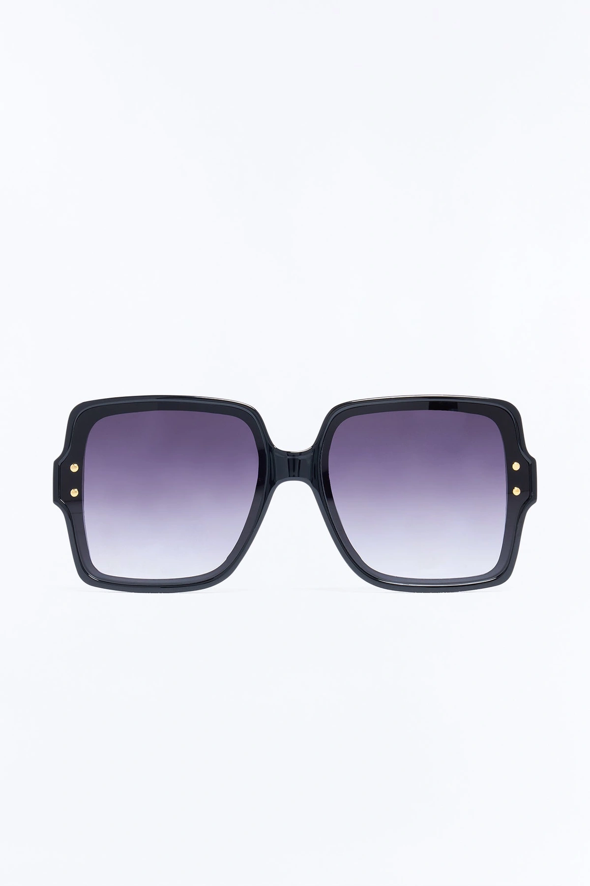Weekend Plans Sunglasses - Black — Preto