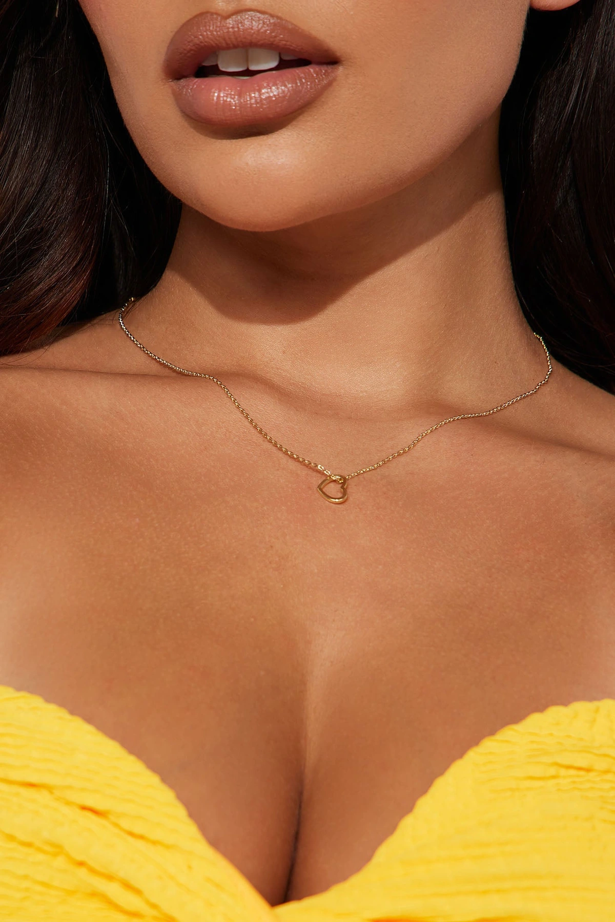Simple Heart Necklace - Gold — Dourado