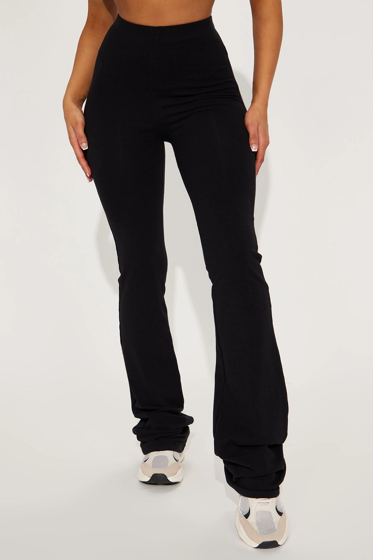 Tall Adriana Flare Pant - Black — Preto