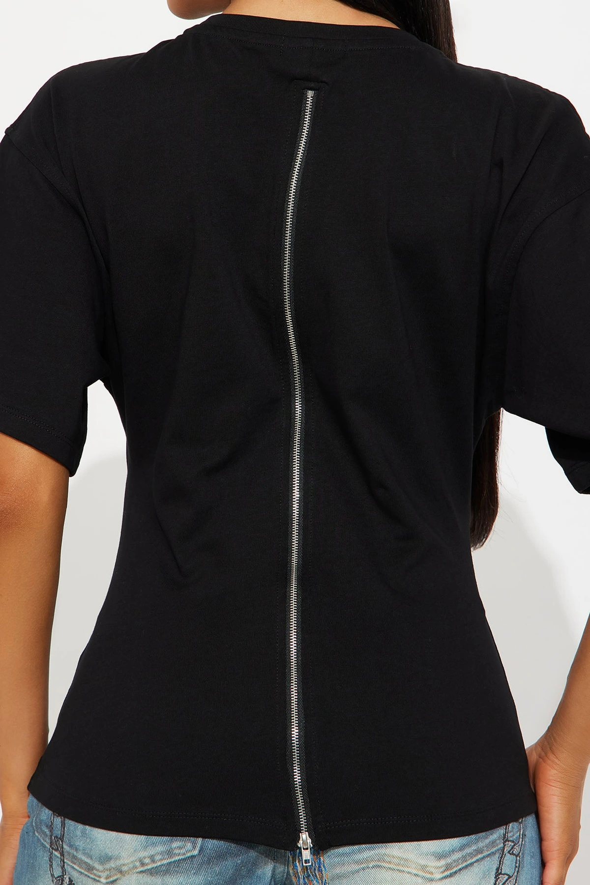 Jayden Fitted T-Shirt - Black — Preto