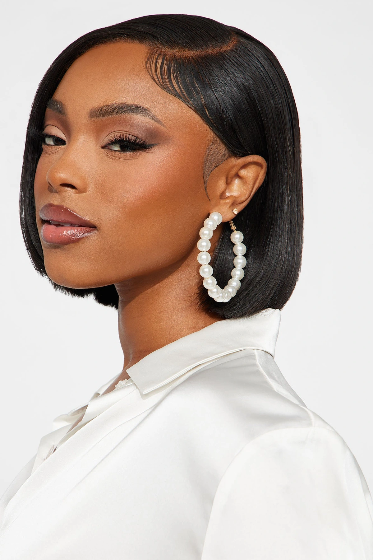 Pearlicious Hoop Earrings - White/Gold — Branco/Dourado