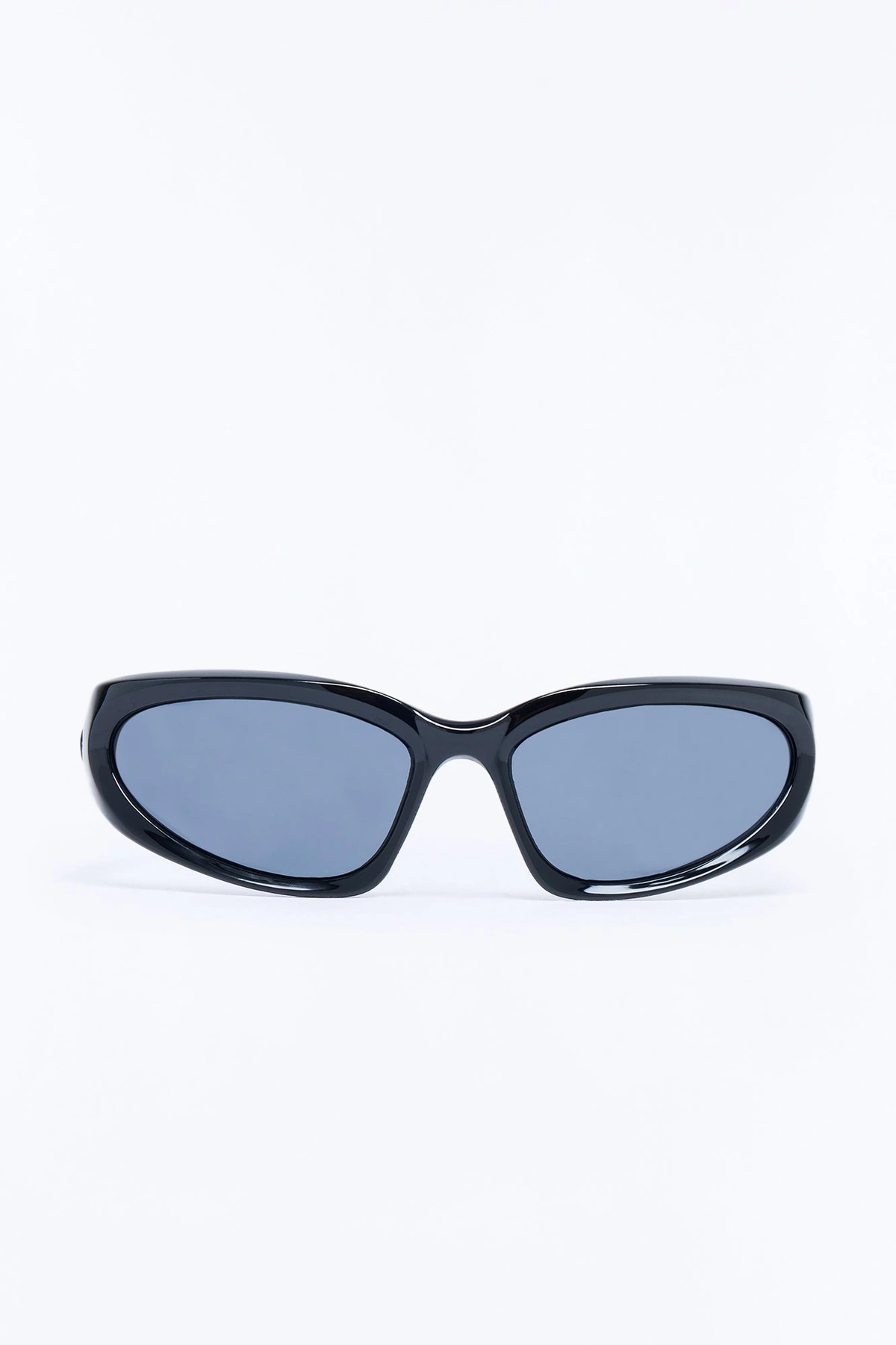 Elsewhere Sunglasses - Black — Preto