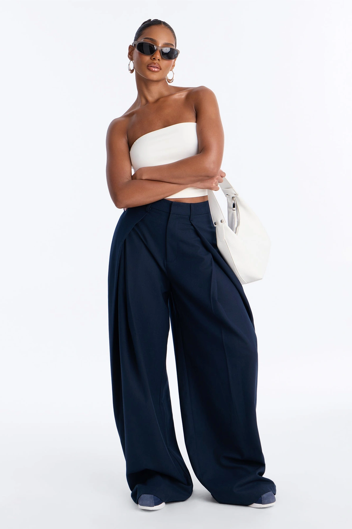 Executive Realness Pleated Wide Leg Trouser 33″ - Navy — Azul-marinho