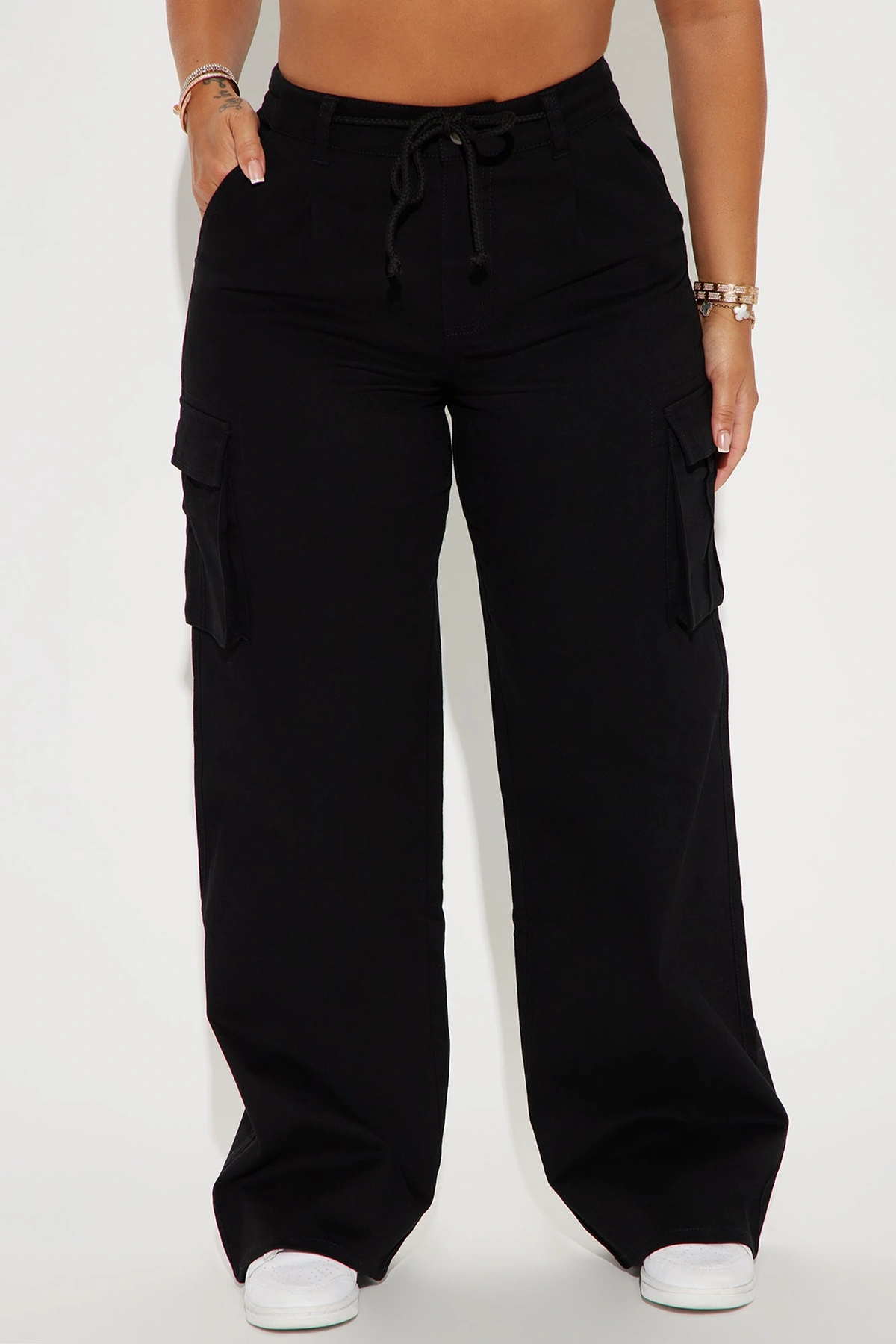 Out For The Day Cargo Pant - Black — Preto