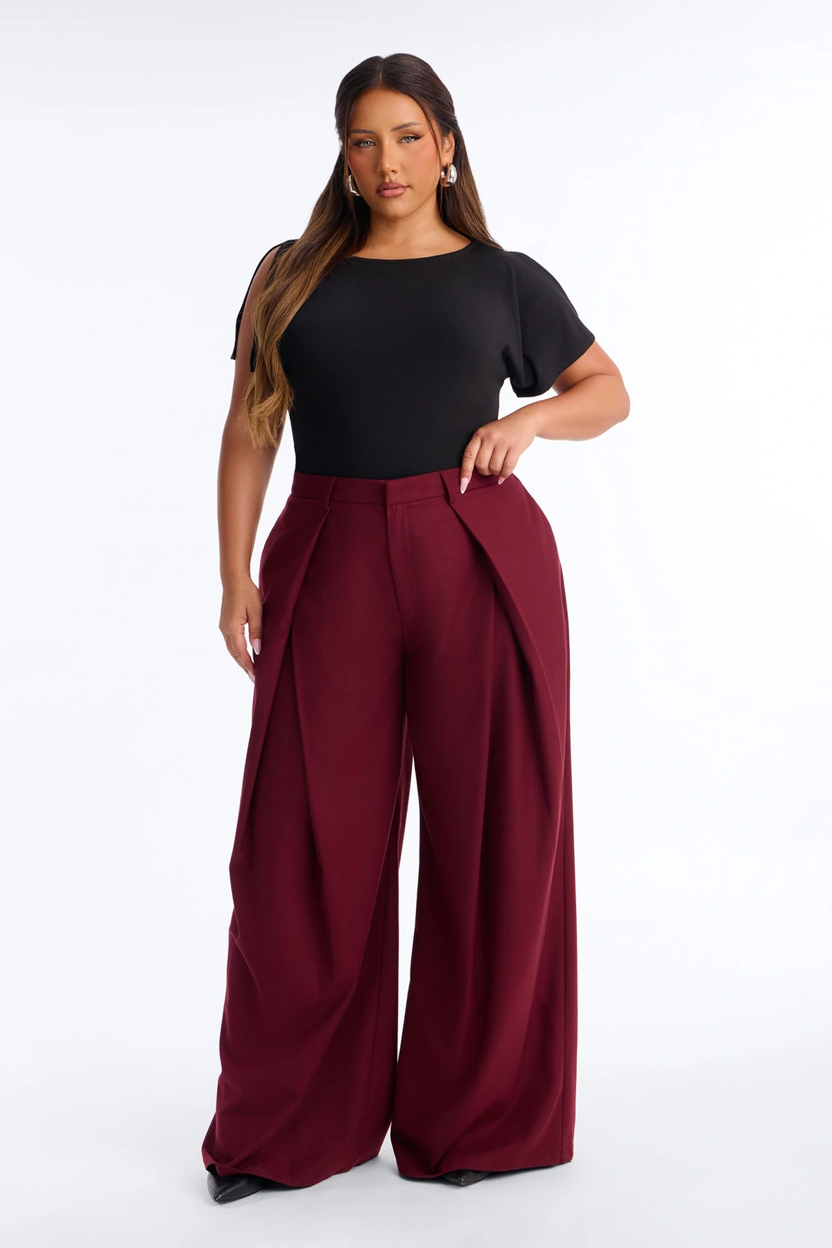 Executive Realness Pleated Wide Leg Trouser 33″ - Burgundy — Bordô