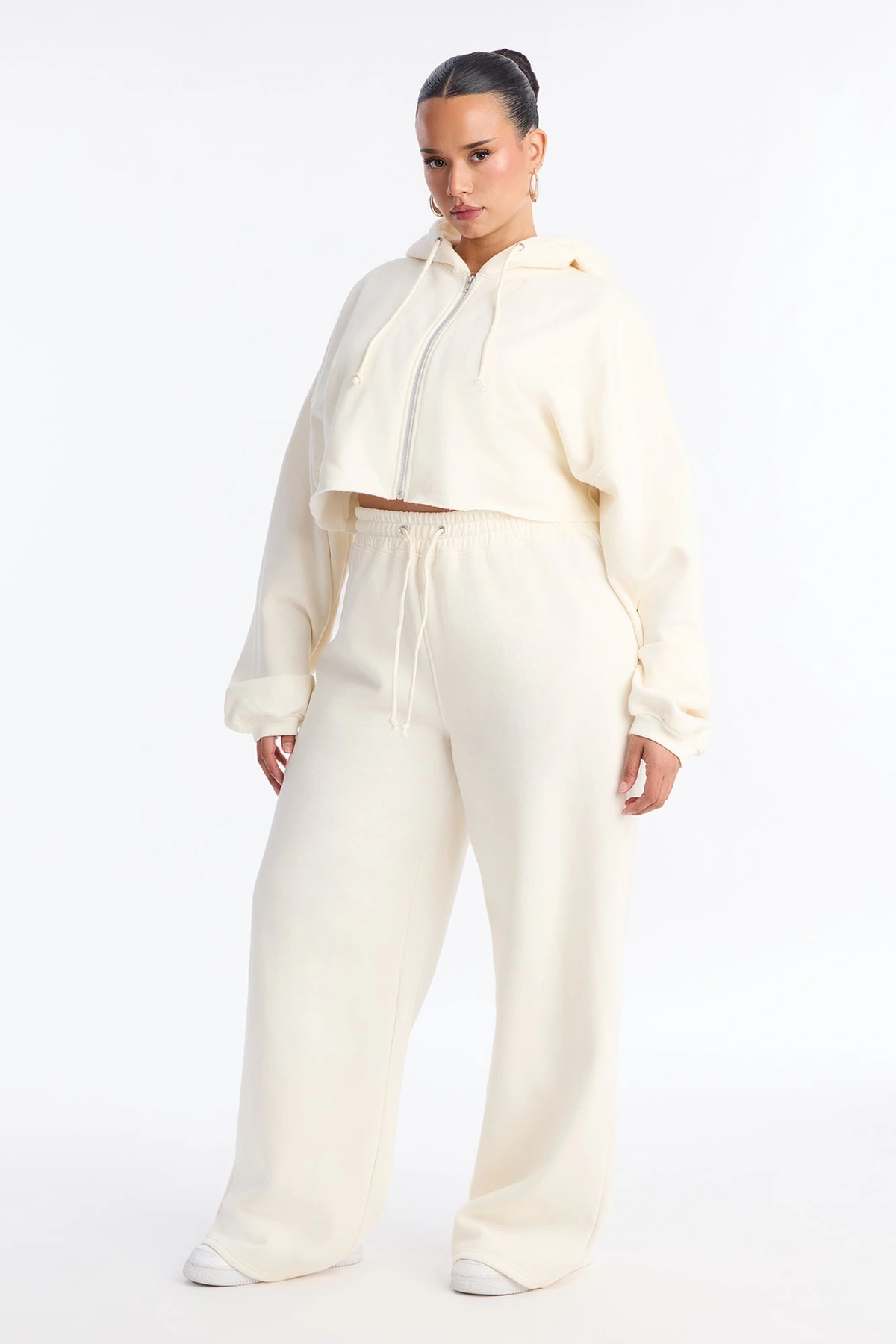 On The Go Fleece Pant Set - White — Branco