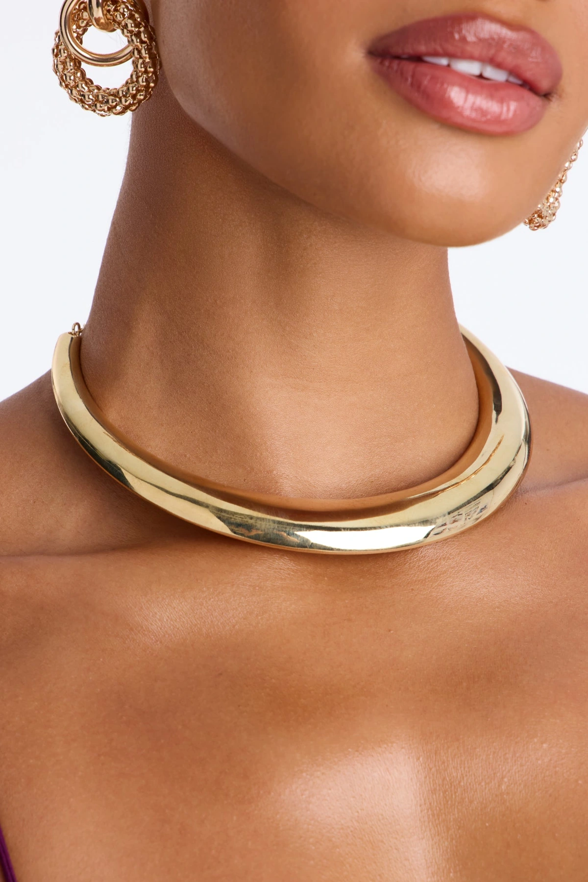 Won't Be Around Long Choker - Gold — Dourado