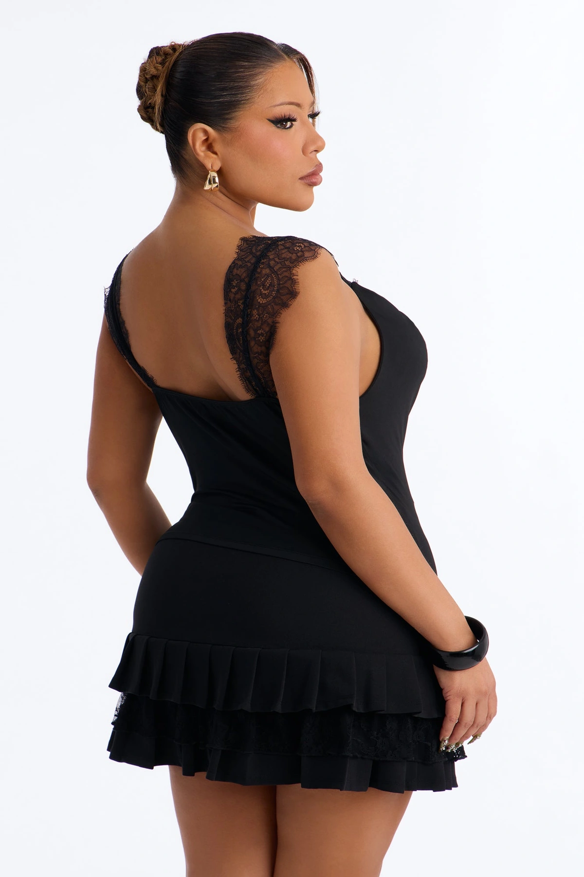 Janet Lace Trim Cowl Tank Top - Black — Preto