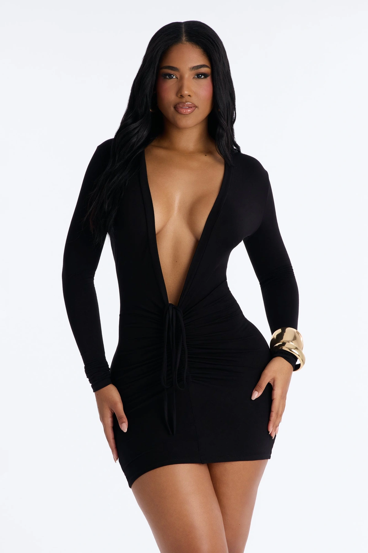 Baddie Core Deep V-Neck Mini Dress - Black — Preto