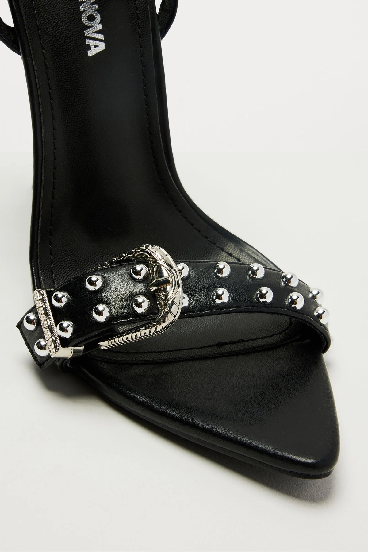 Read My Lips Heels - Black — Preto