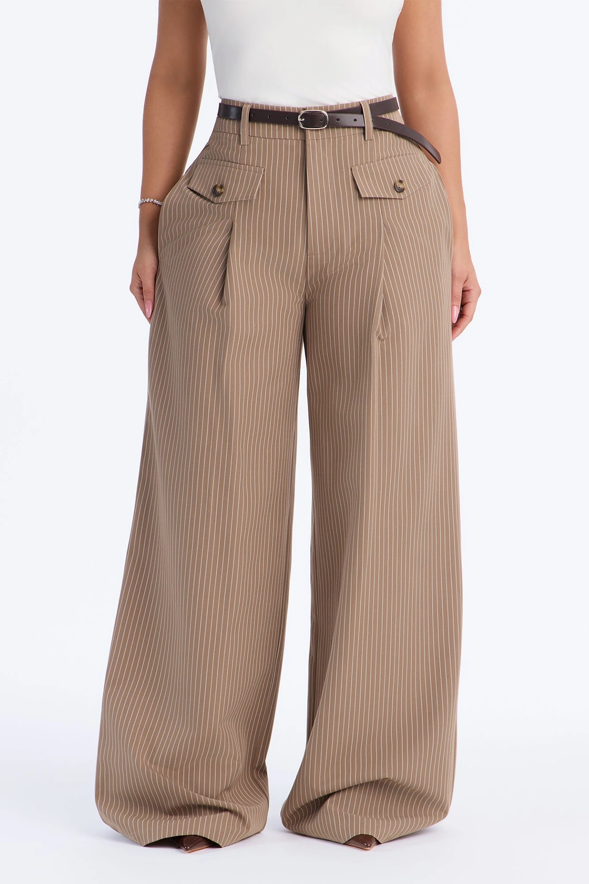 Maisie High Rise Belted Wide Leg Trouser - Taupe — Bege acinzentado