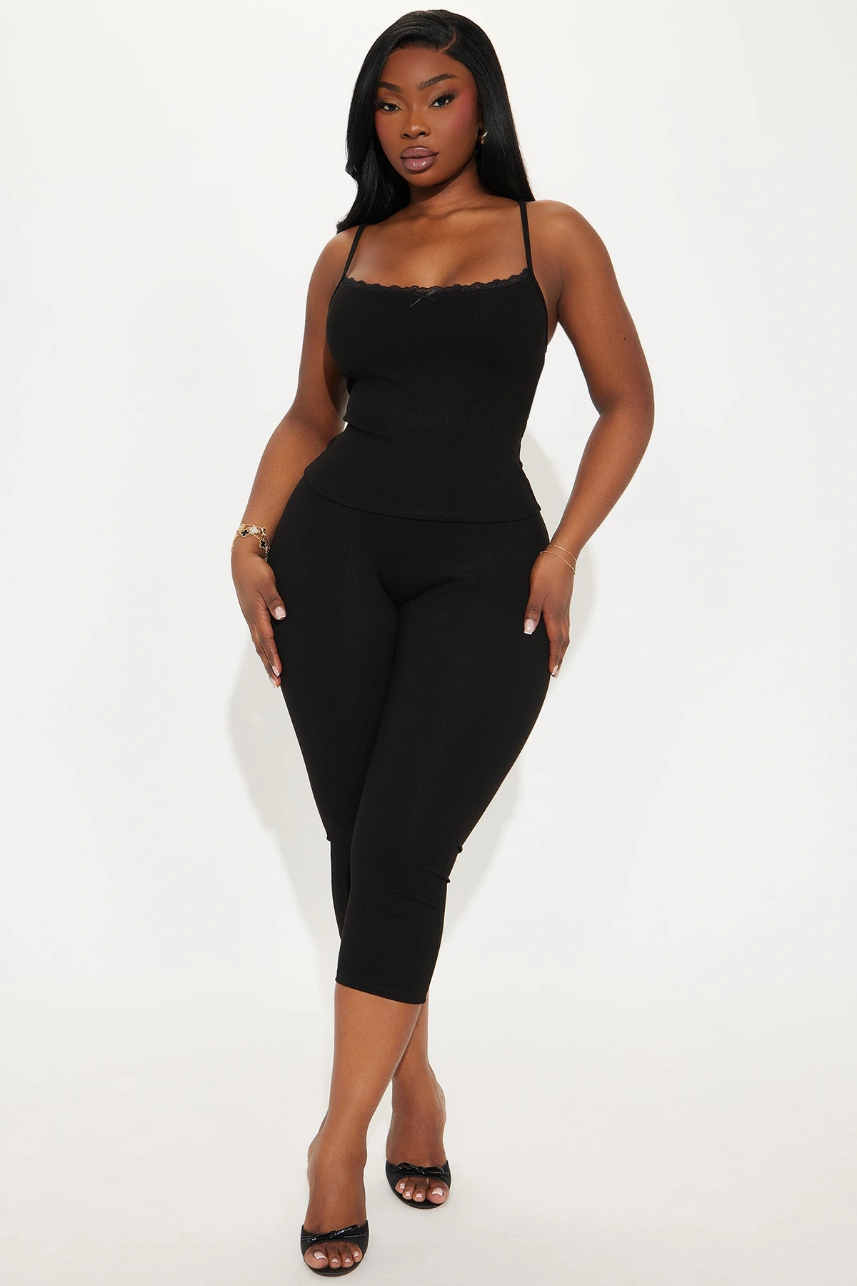 Stirling Snatched Capri Pant Set - Black — Preto