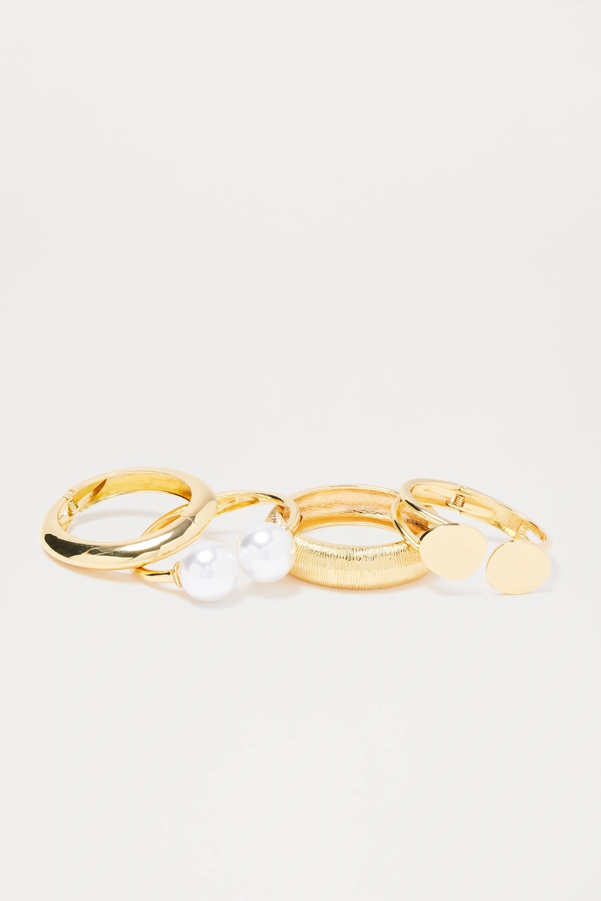 These Days Statement 4 Piece Bracelet Set - Gold — Dourado