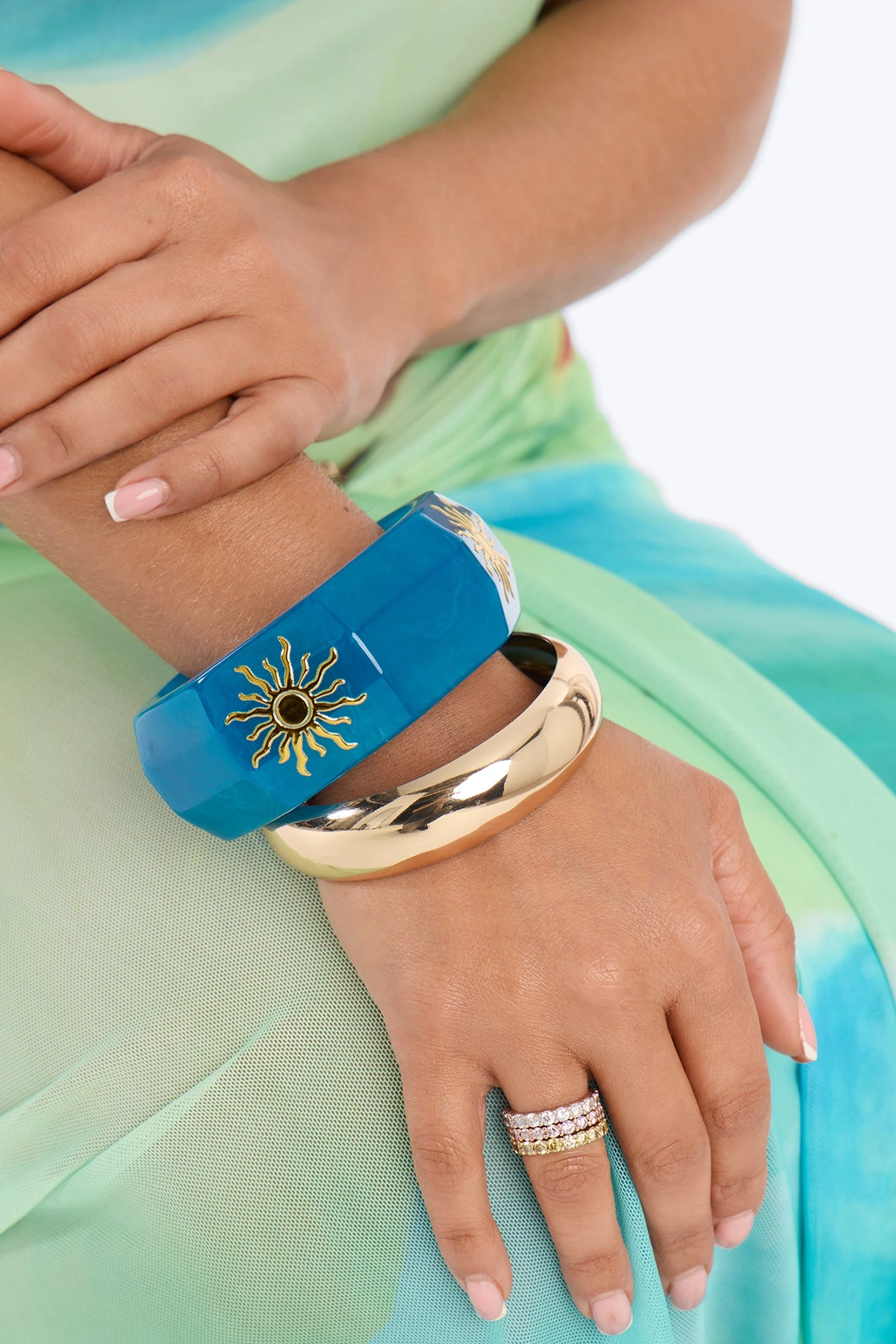 Ocean Sun 2 Piece Bracelet Set - Gold/Blue — Dourado/Azul