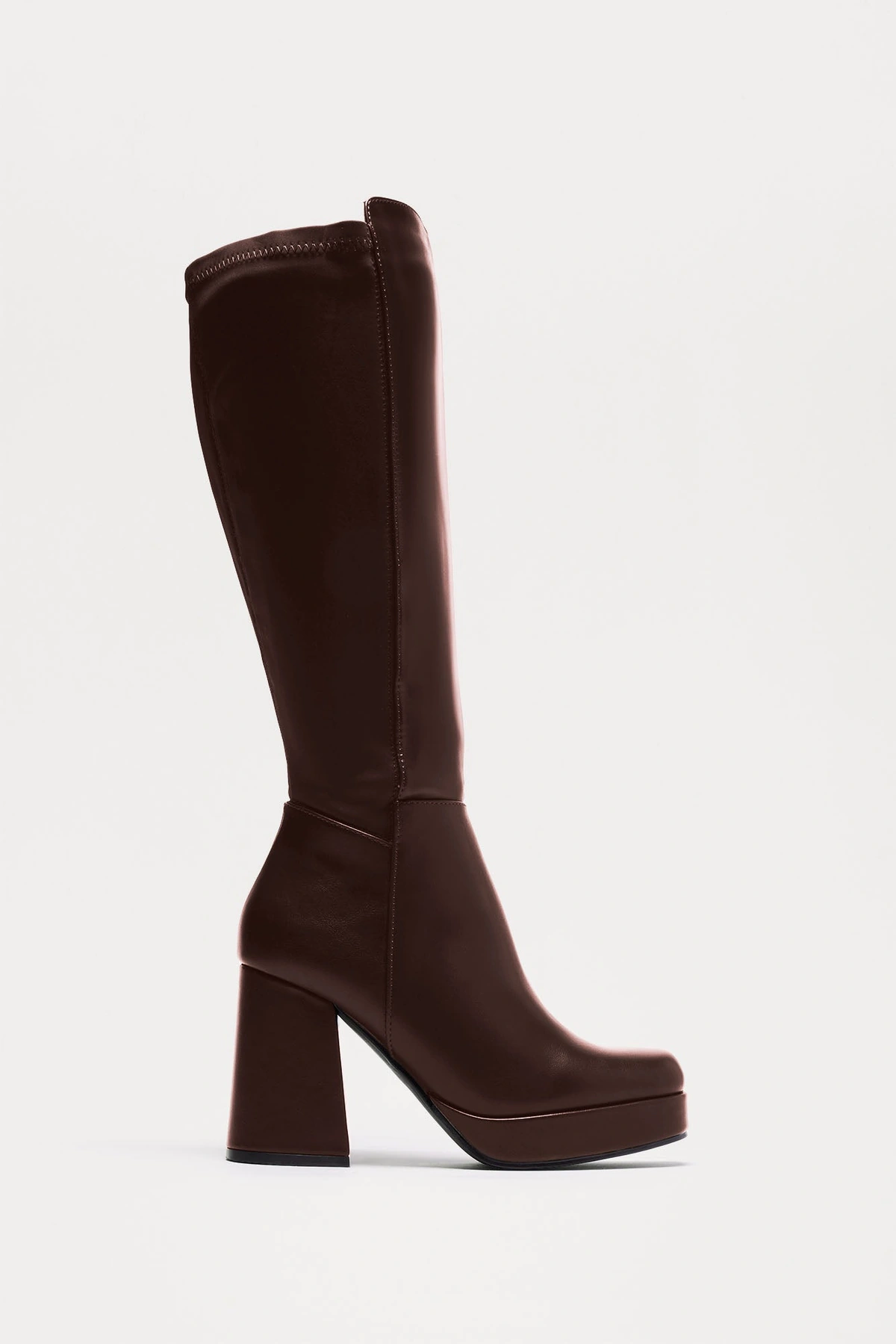 Vic Knee High Boots - Brown — Castanho