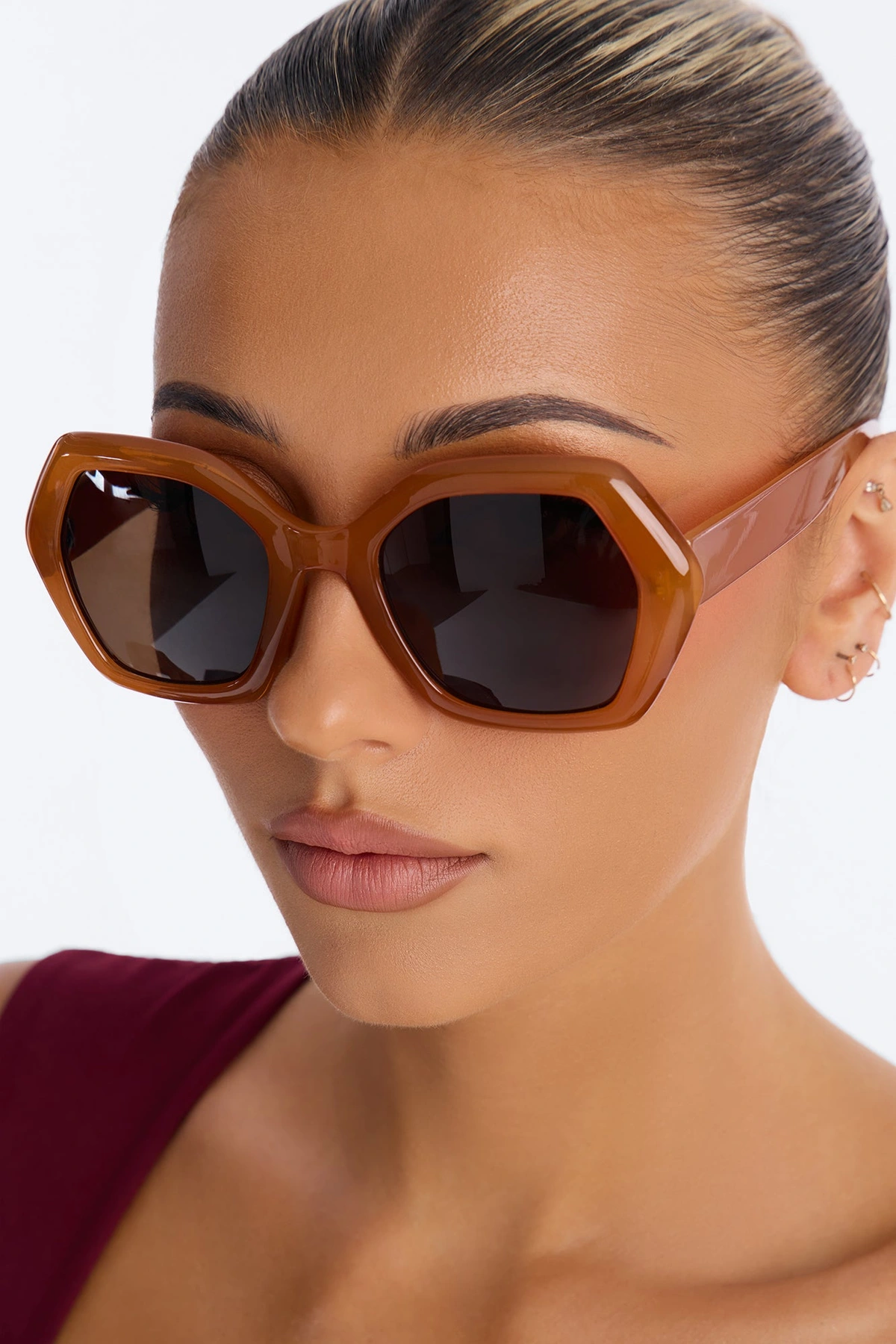 Different Vision Sunglasses - Brown — Castanho