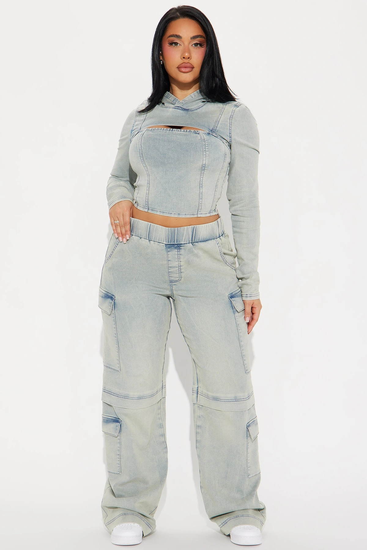 Leylah Denim Cargo Pant Set - Light Wash — Ganga de lavagem clara
